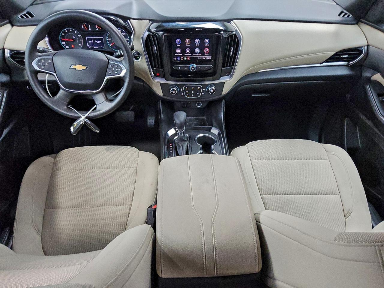 2023 CHEVROLET TRAVERSE LS photo 8