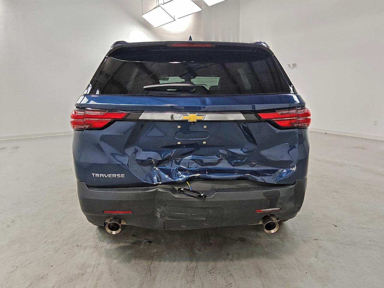 2023 CHEVROLET TRAVERSE LS photo 6