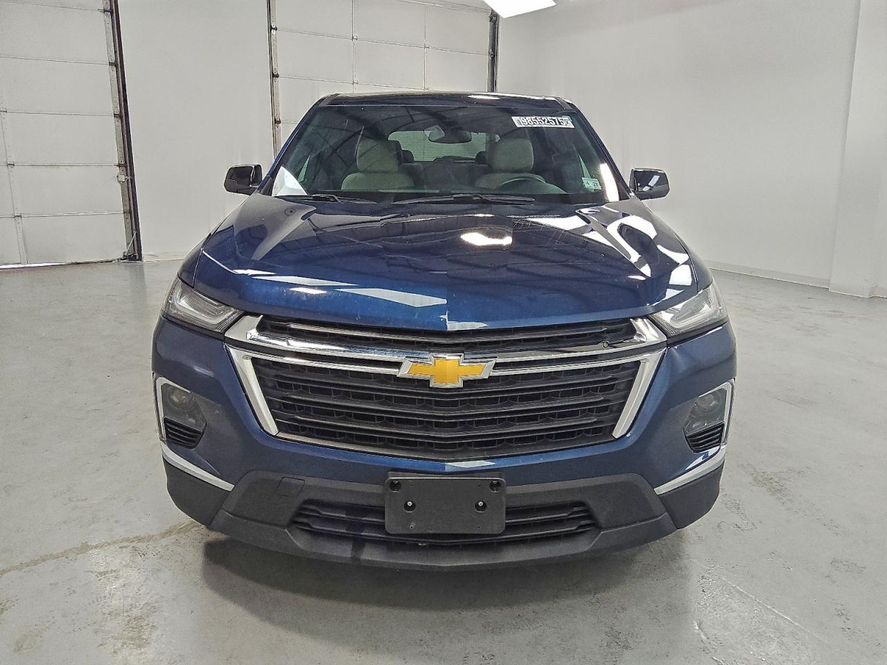 2023 CHEVROLET TRAVERSE LS photo 5