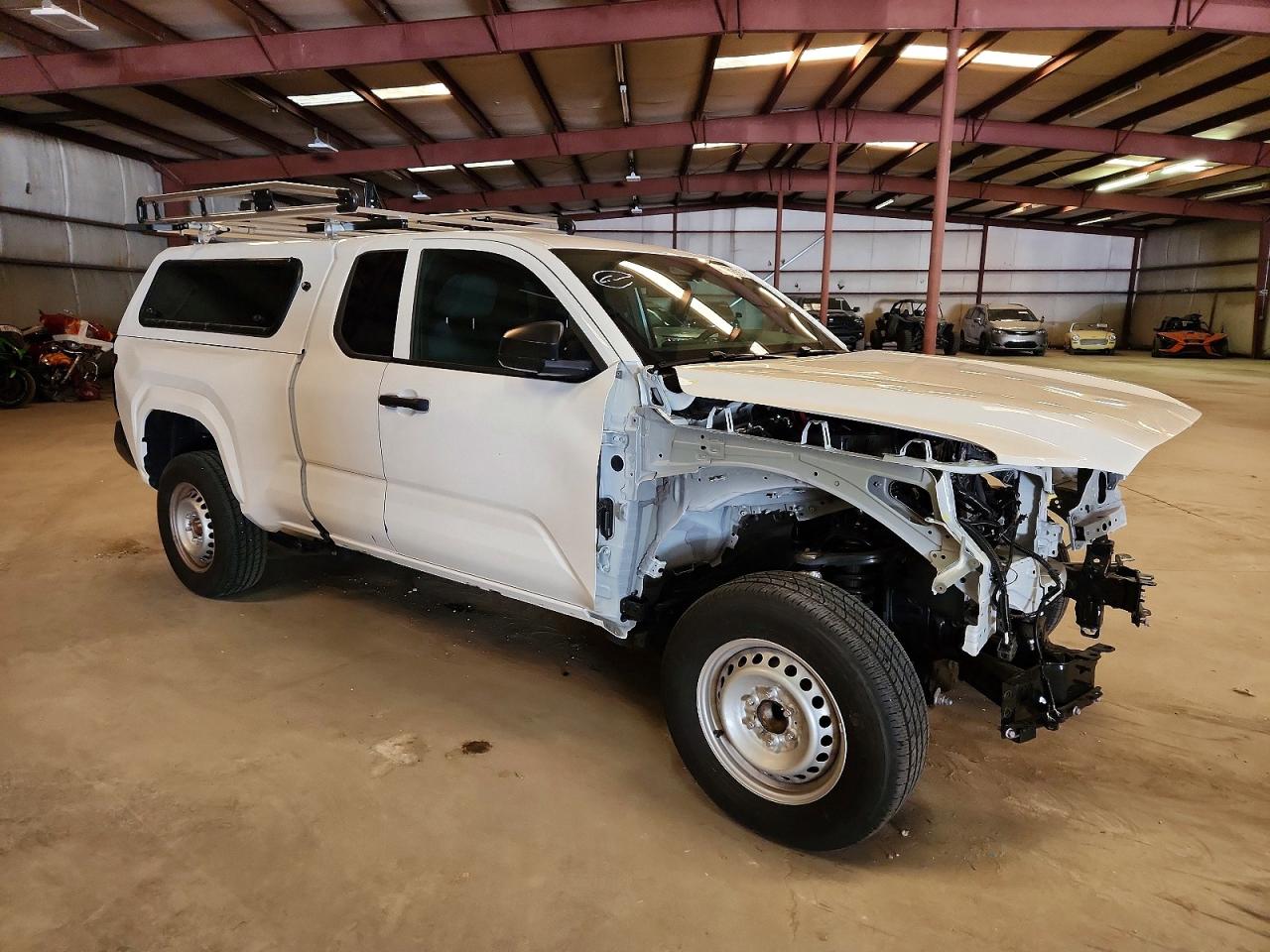 2025 TOYOTA TACOMA XTRACAB photo 4