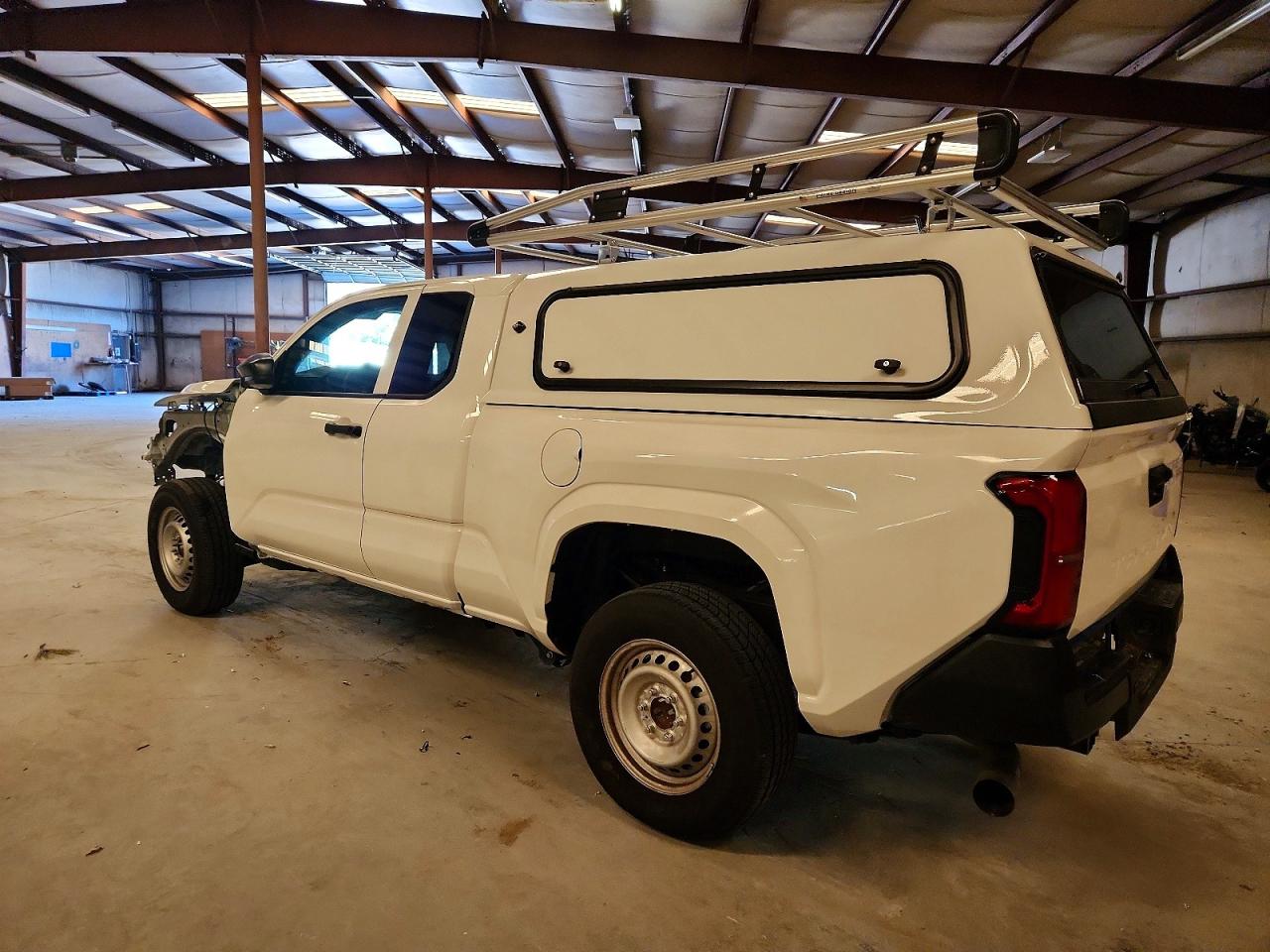 2025 TOYOTA TACOMA XTRACAB photo 2