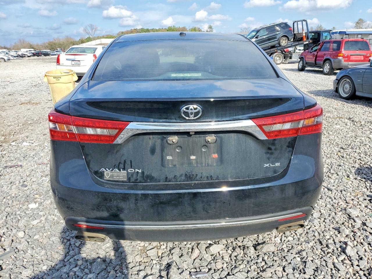 2016 TOYOTA AVALON XLE photo 11