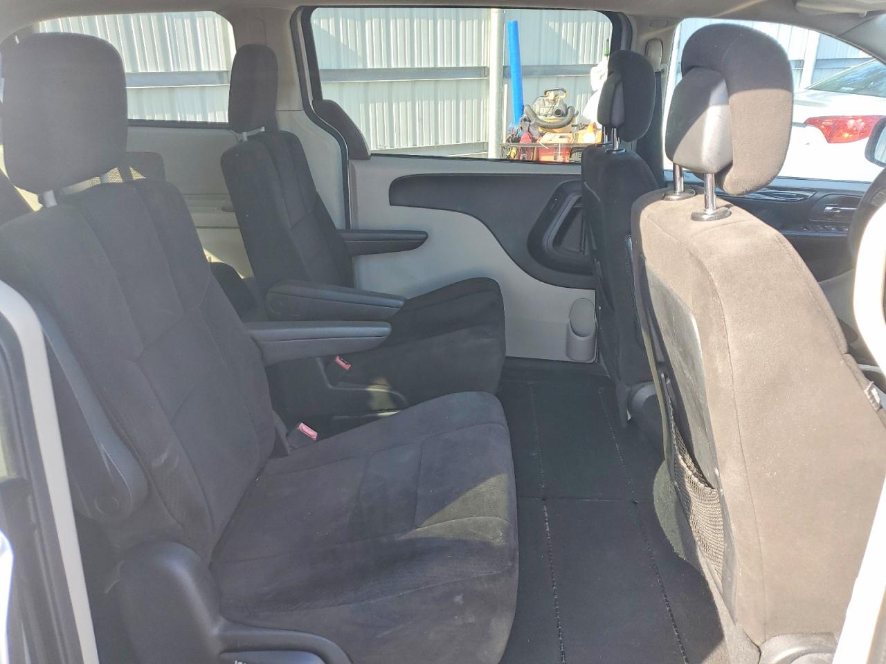 2012 DODGE GRAND CARAVAN SXT photo 11