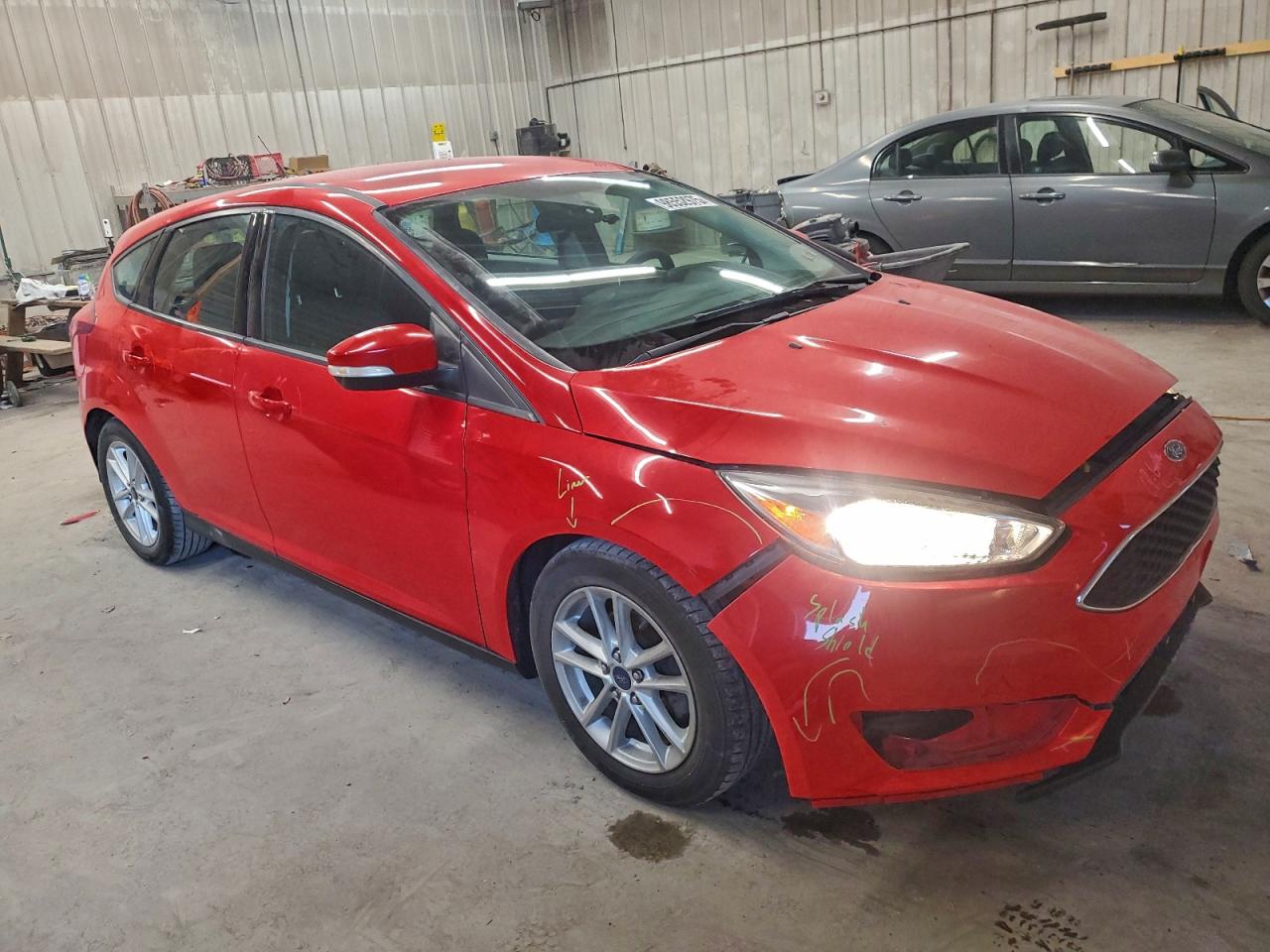 2015 FORD FOCUS SE photo 4