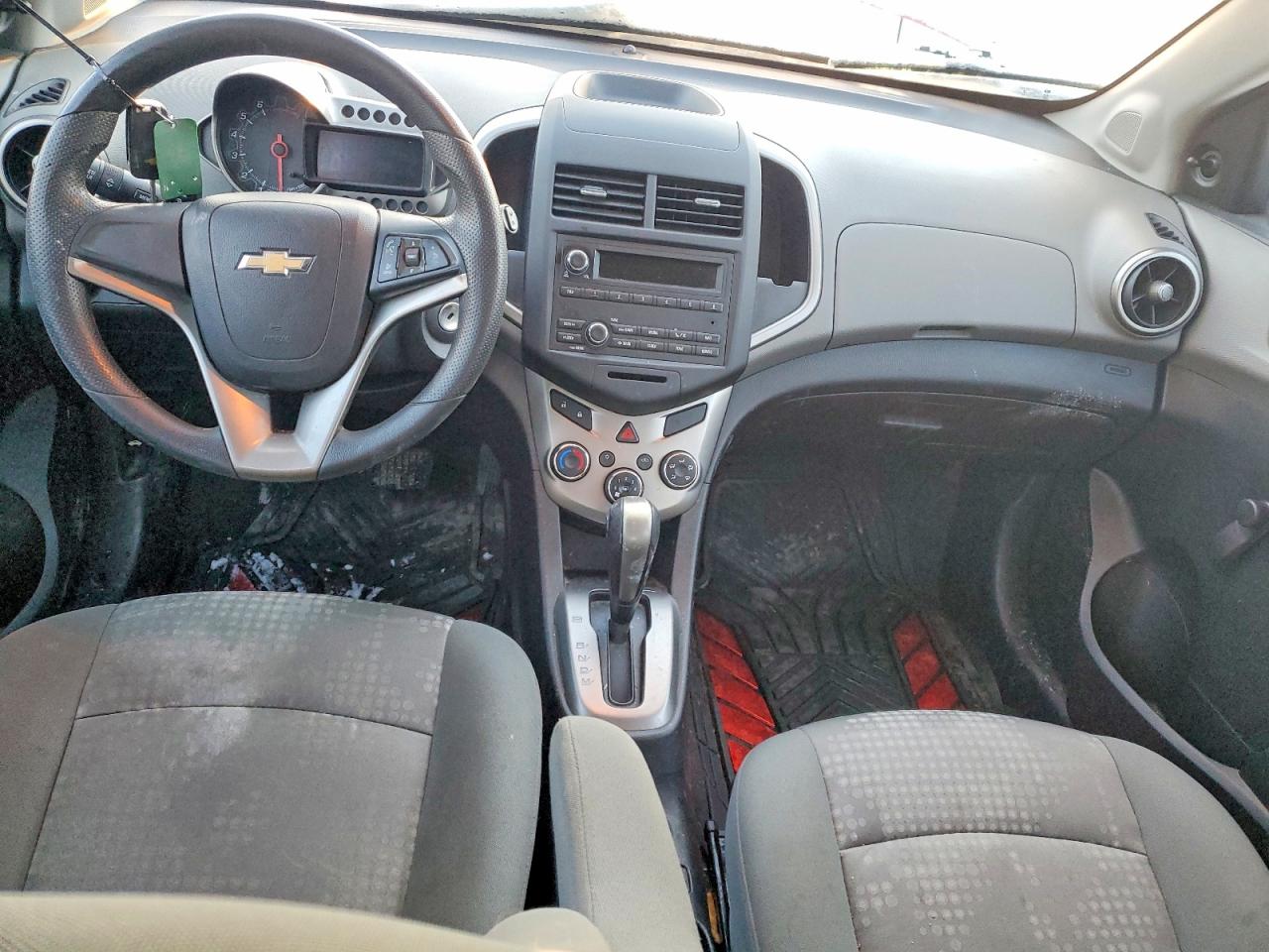 2014 CHEVROLET SONIC LS photo 8