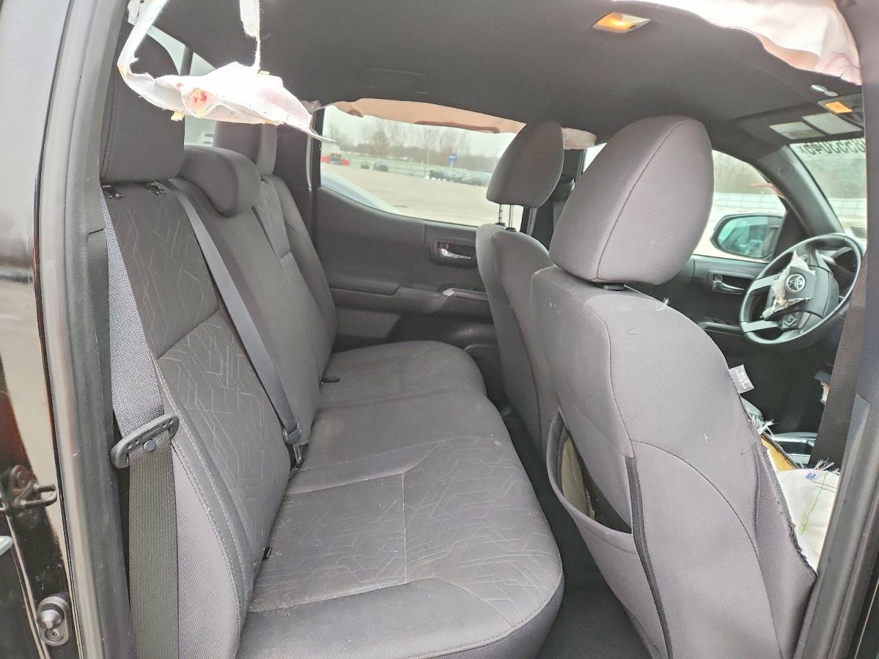 2017 TOYOTA TACOMA DOUBLE CAB photo 28