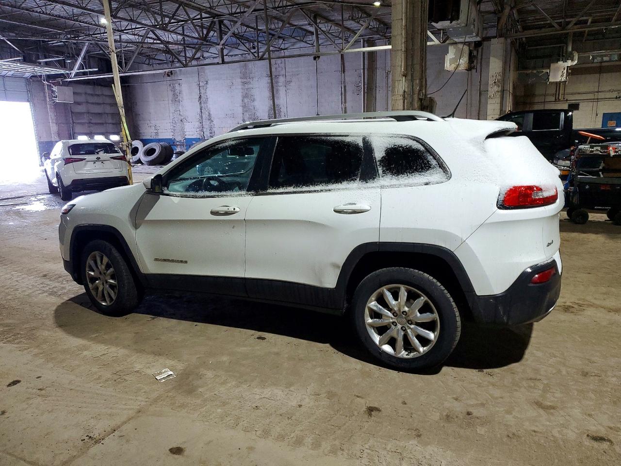 2015 JEEP CHEROKEE LIMITED photo 2