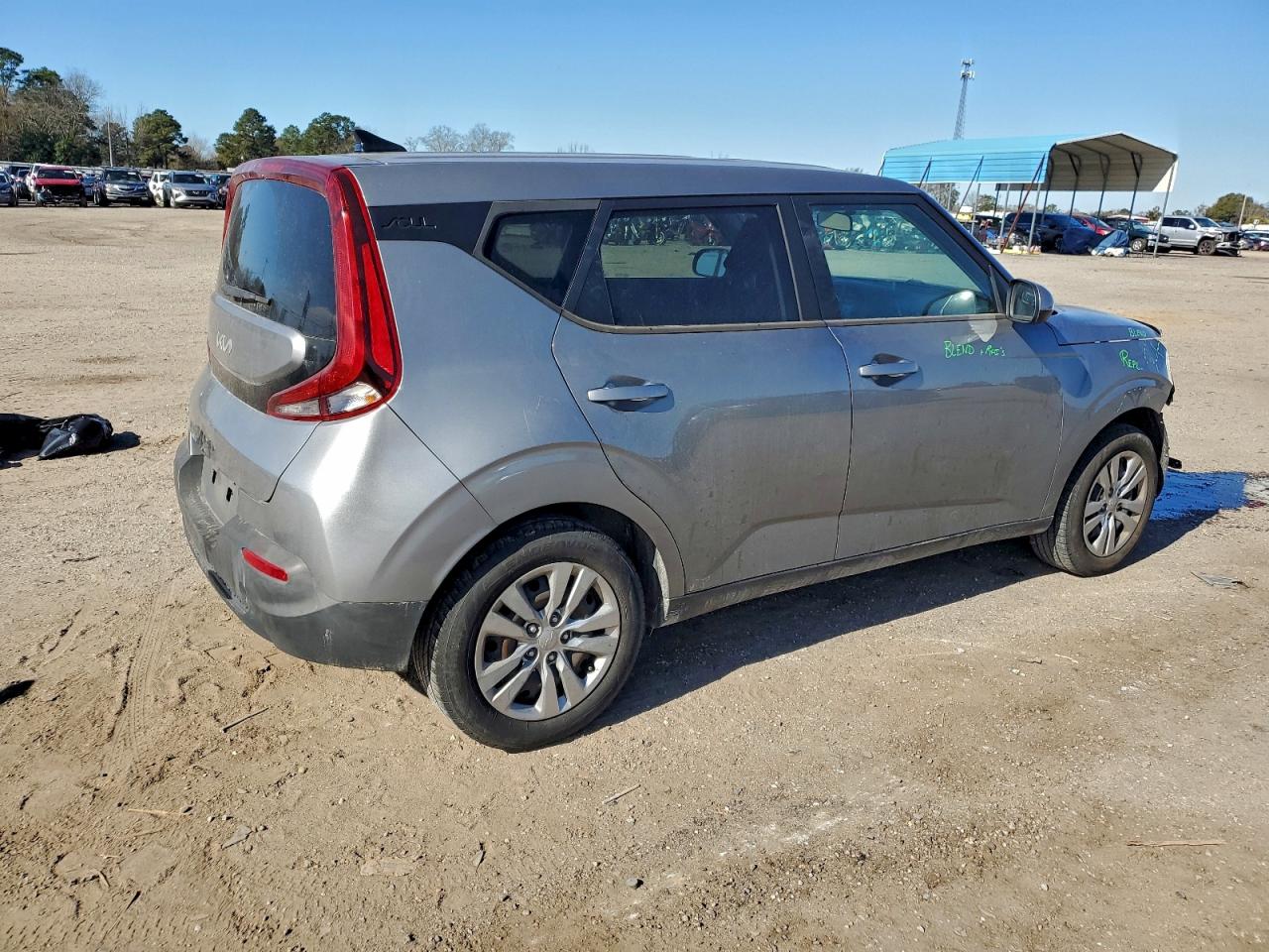 2022 KIA SOUL LX photo 5