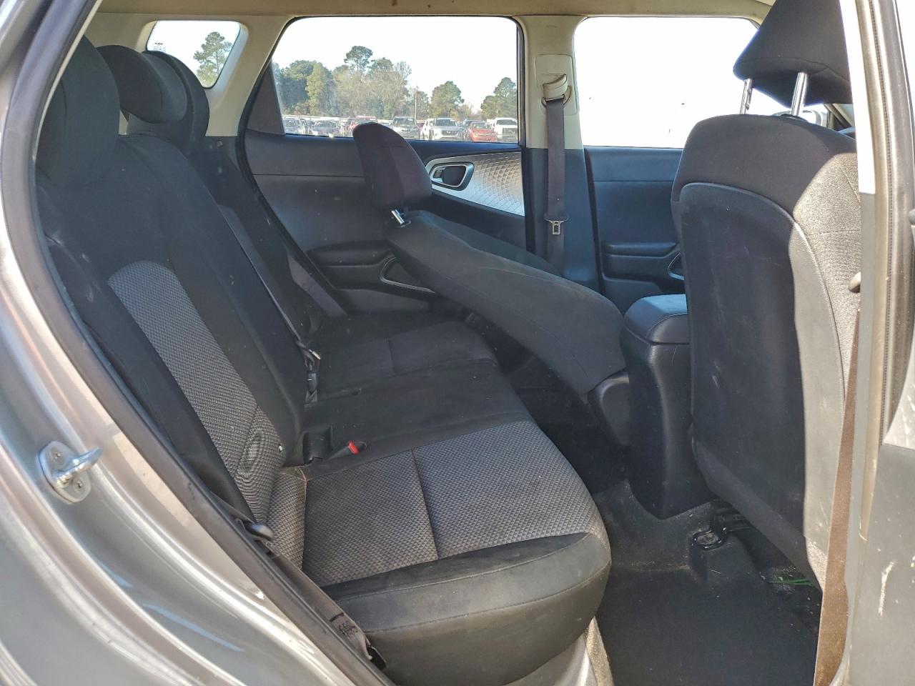 2022 KIA SOUL LX photo 19