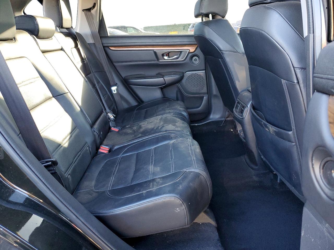 2018 HONDA CR-V TOURING photo 11