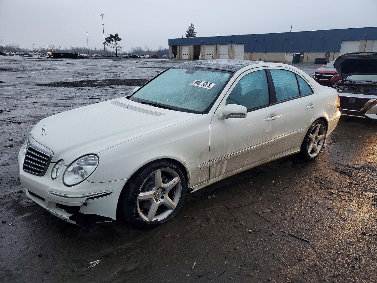 2009 MERCEDES-BENZ E