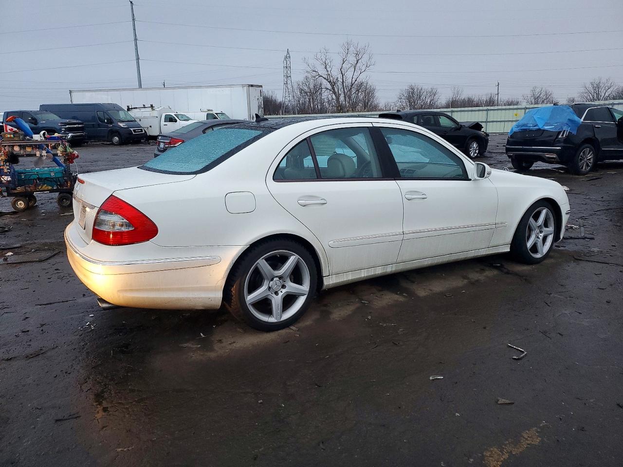 2009 MERCEDES-BENZ E 350 photo 3