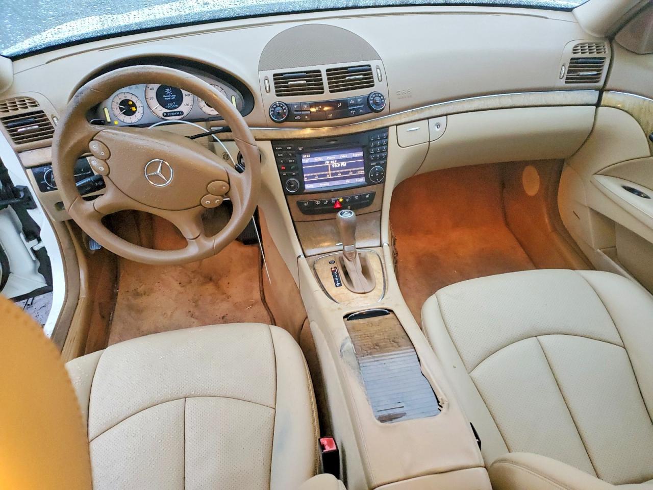 2009 MERCEDES-BENZ E 350 photo 8