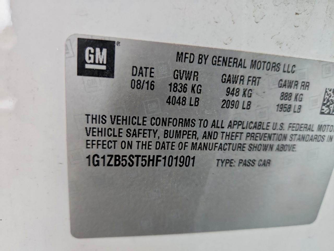 2017 CHEVROLET MALIBU photo 12