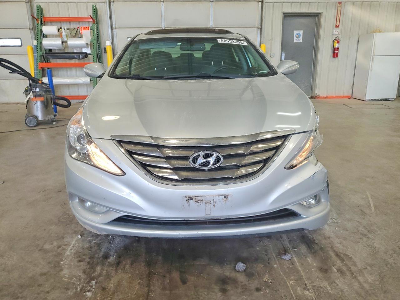 2013 HYUNDAI SONATA SE photo 5