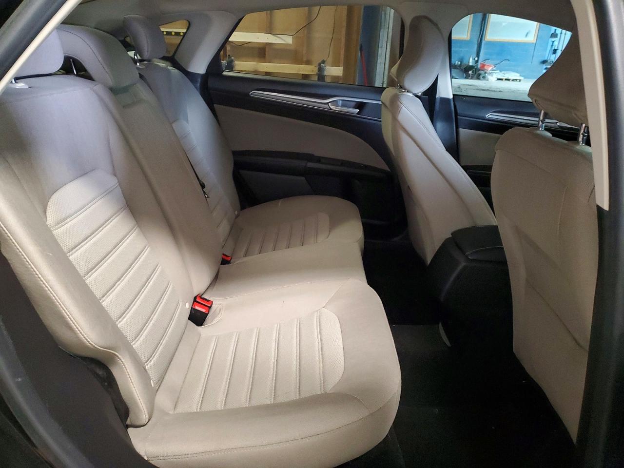 2019 FORD FUSION S photo 10
