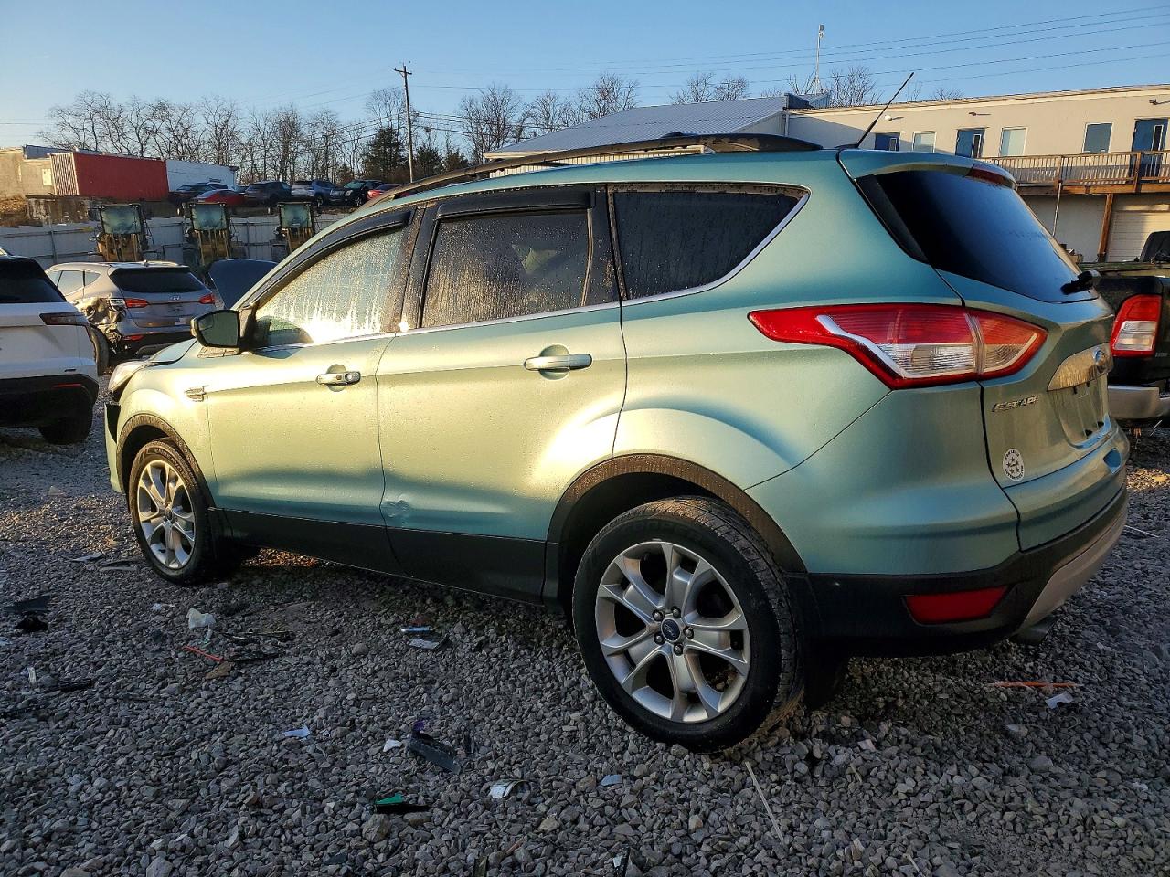 2013 FORD ESCAPE SEL photo 2