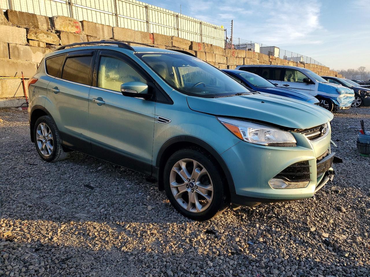 2013 FORD ESCAPE SEL photo 4