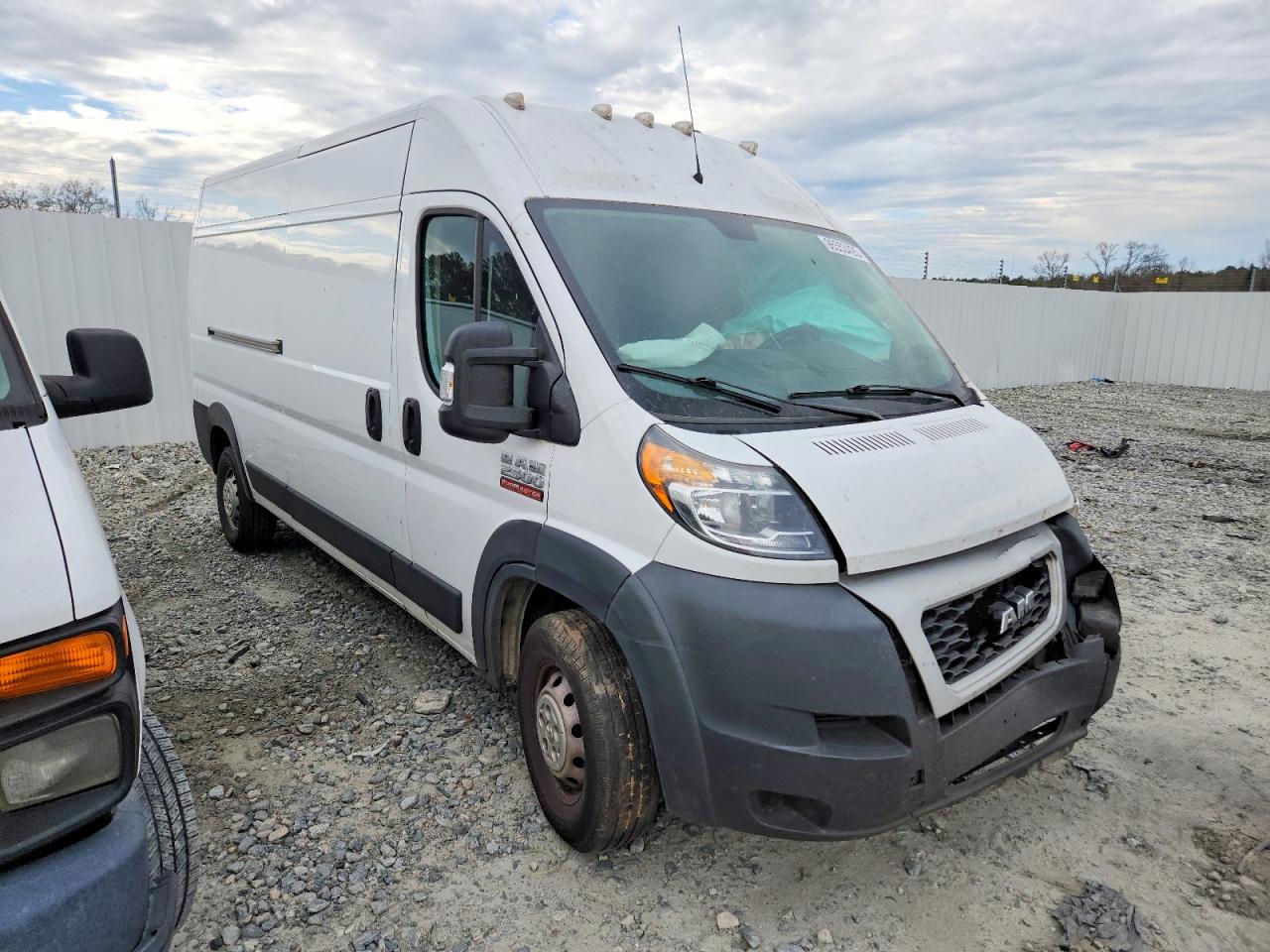 2021 RAM PROMASTER 2500 DELIVERY VAN photo 4