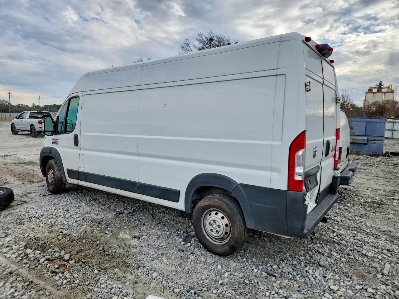 2021 RAM PROMASTER 2500 DELIVERY VAN photo 2