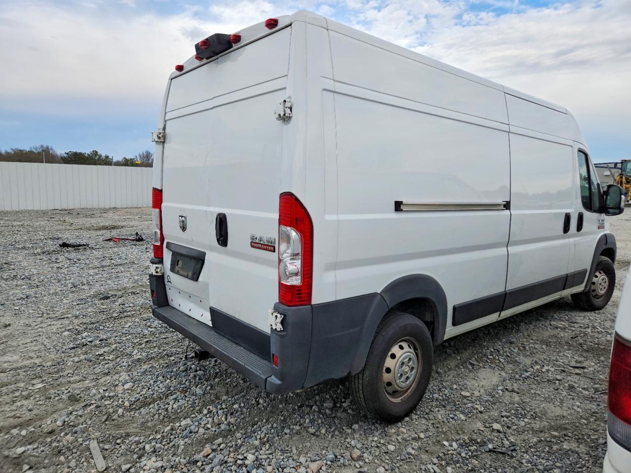 2021 RAM PROMASTER 2500 DELIVERY VAN photo 3