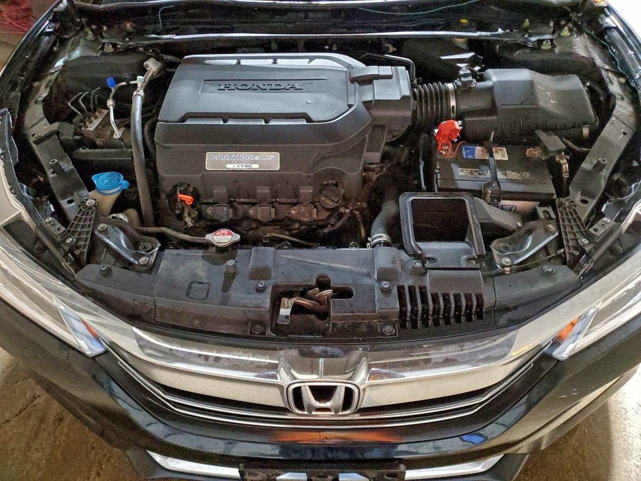 2017 HONDA ACCORD TOURING photo 11