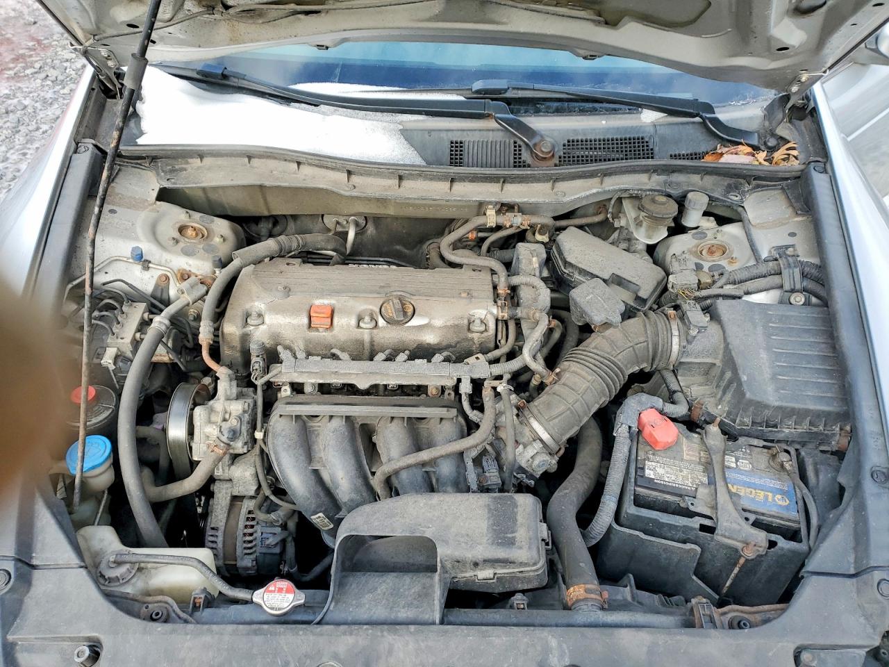 2011 HONDA ACCORD LX photo 11