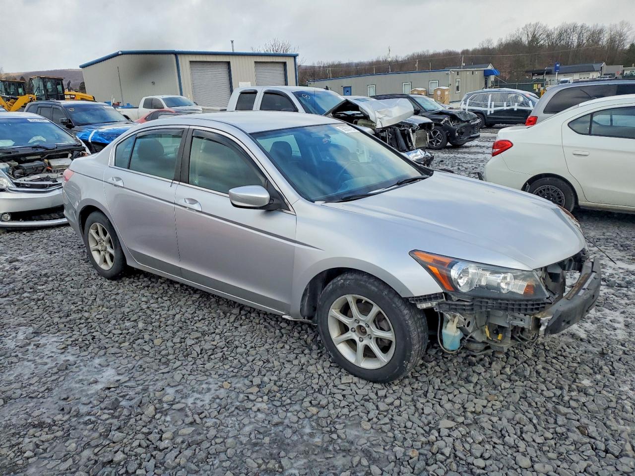 2011 HONDA ACCORD LX photo 4