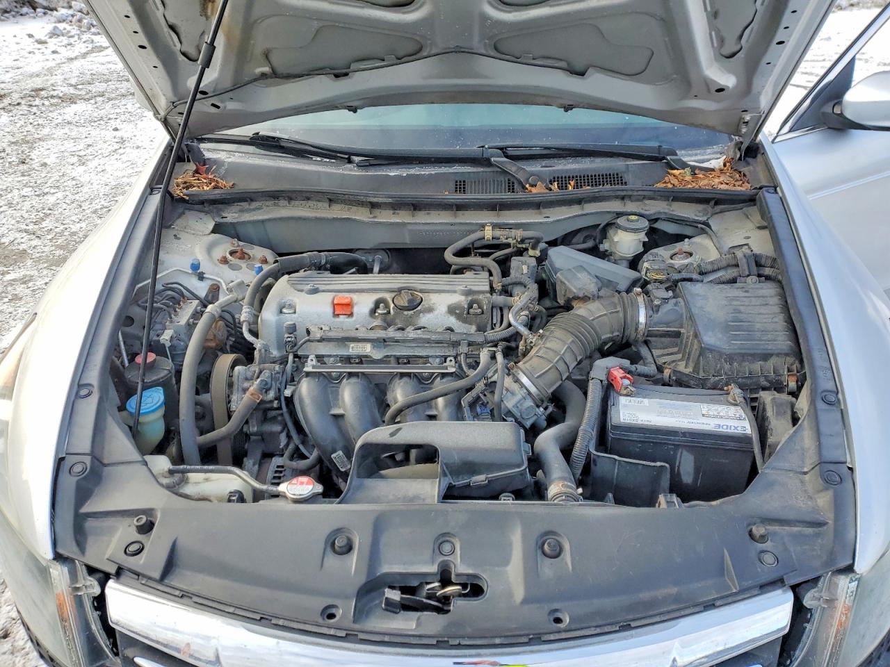 2012 HONDA ACCORD LX photo 11