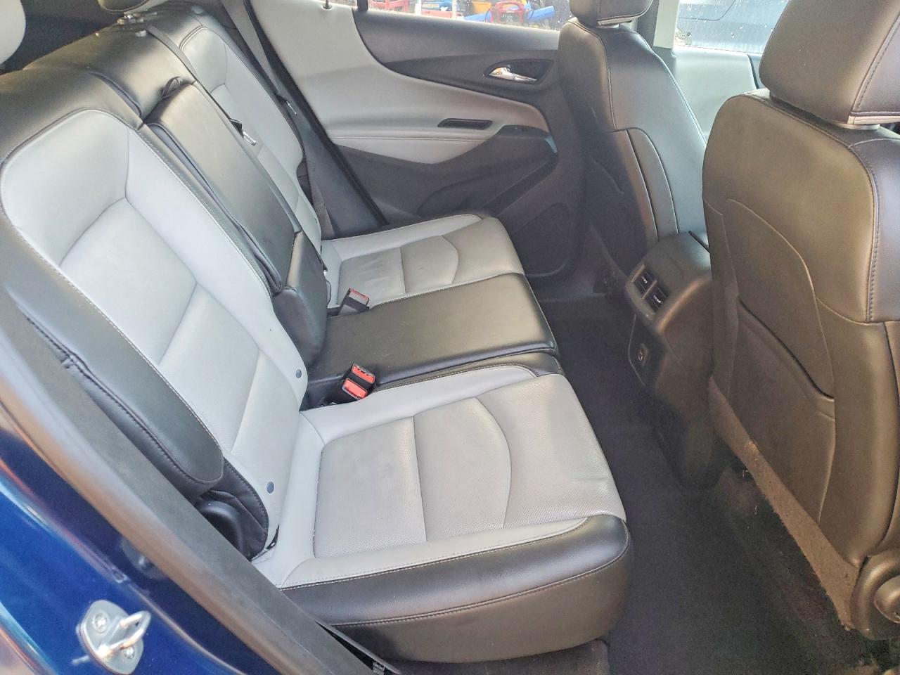 2021 CHEVROLET EQUINOX PREMIER photo 11