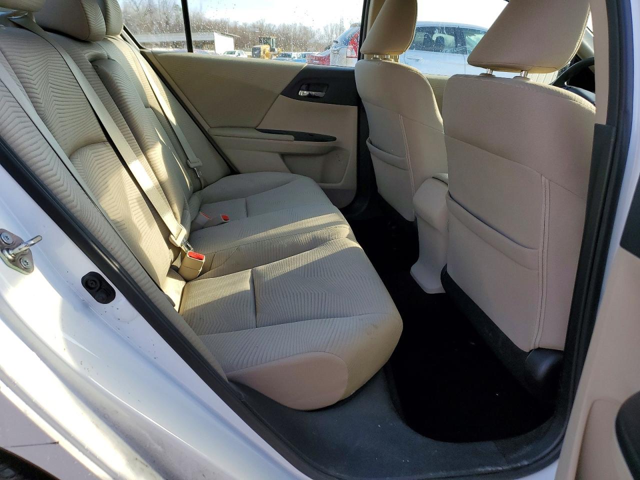 2016 HONDA ACCORD LX photo 10