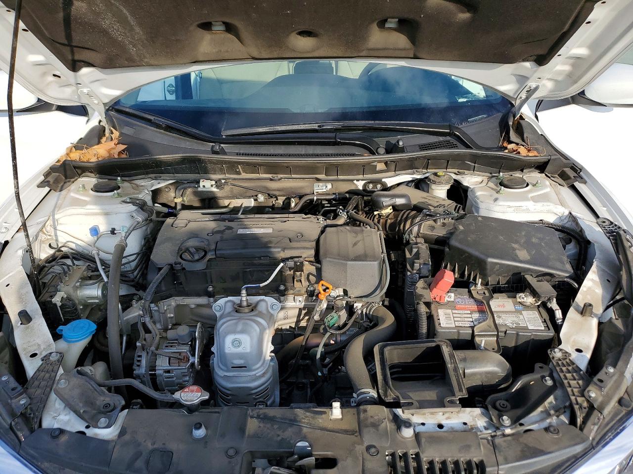 2016 HONDA ACCORD LX photo 11