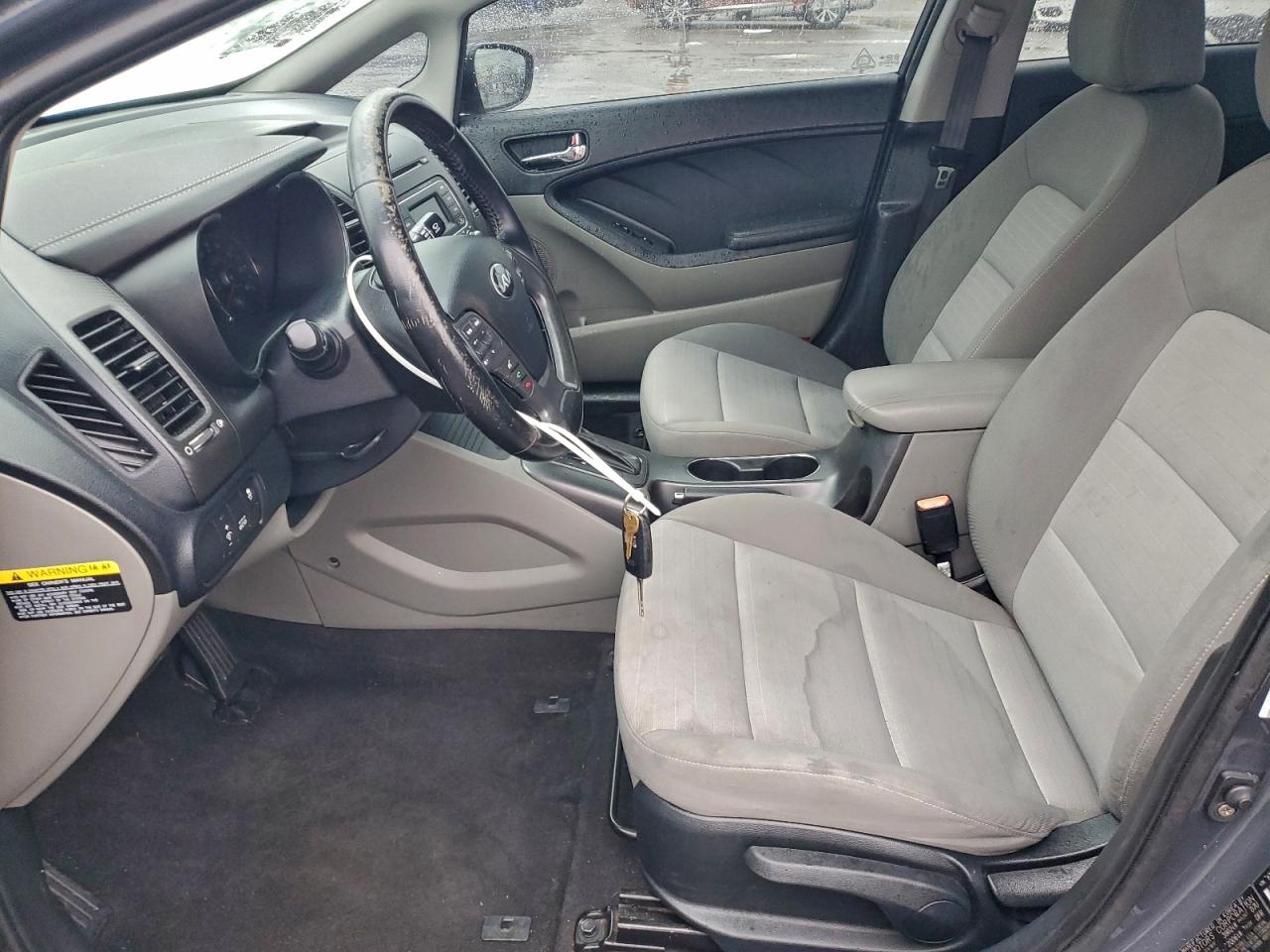 2015 KIA FORTE EX photo 19