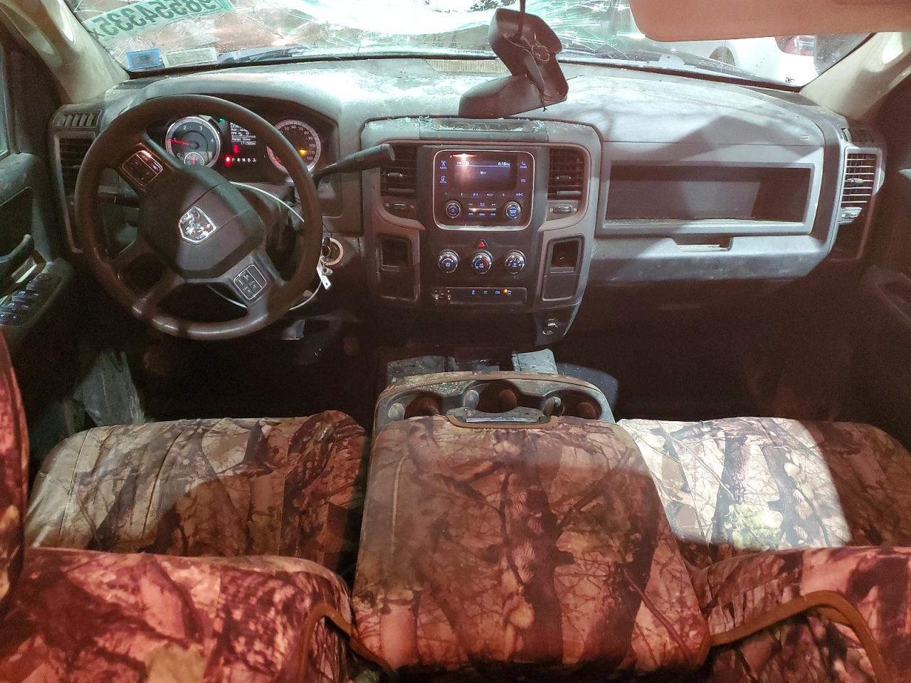 2018 RAM 3500 ST photo 15
