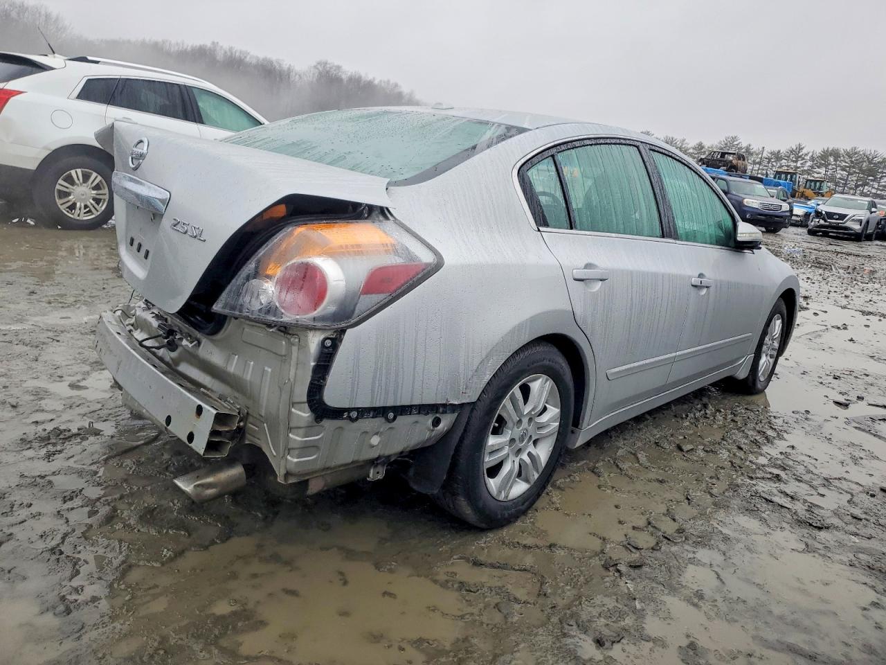 2011 NISSAN ALTIMA BASE photo 3