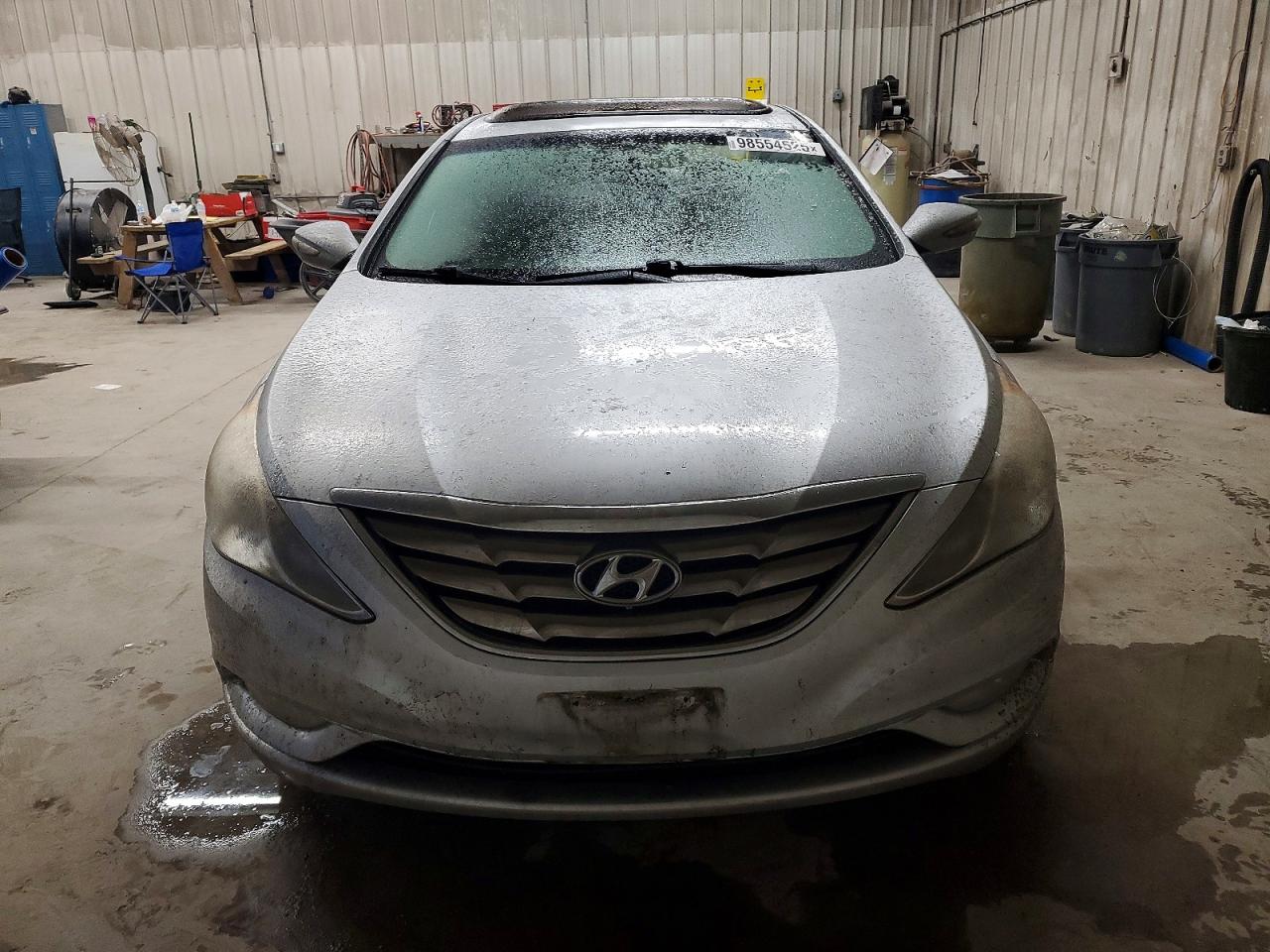 2013 HYUNDAI SONATA SE photo 5