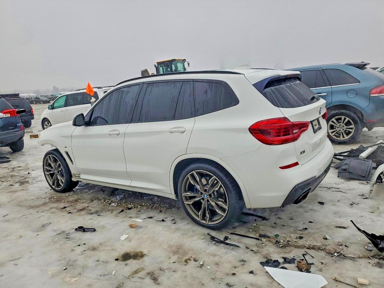 2019 BMW X3 XDRIVEM40I photo 2