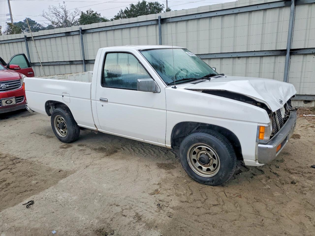 1994 NISSAN TRUCK BASE photo 4
