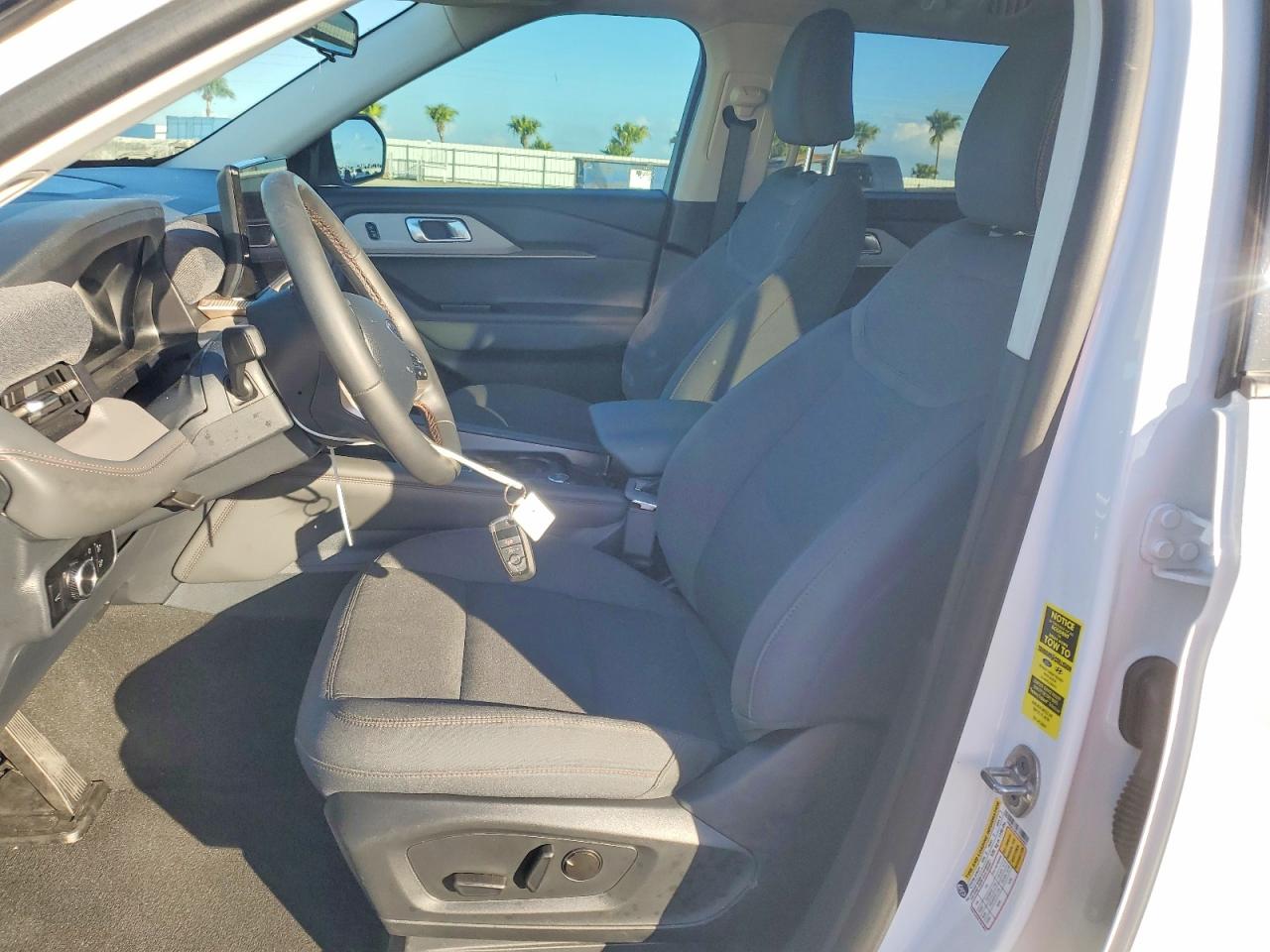 2025 FORD EXPLORER ACTIVE photo 7