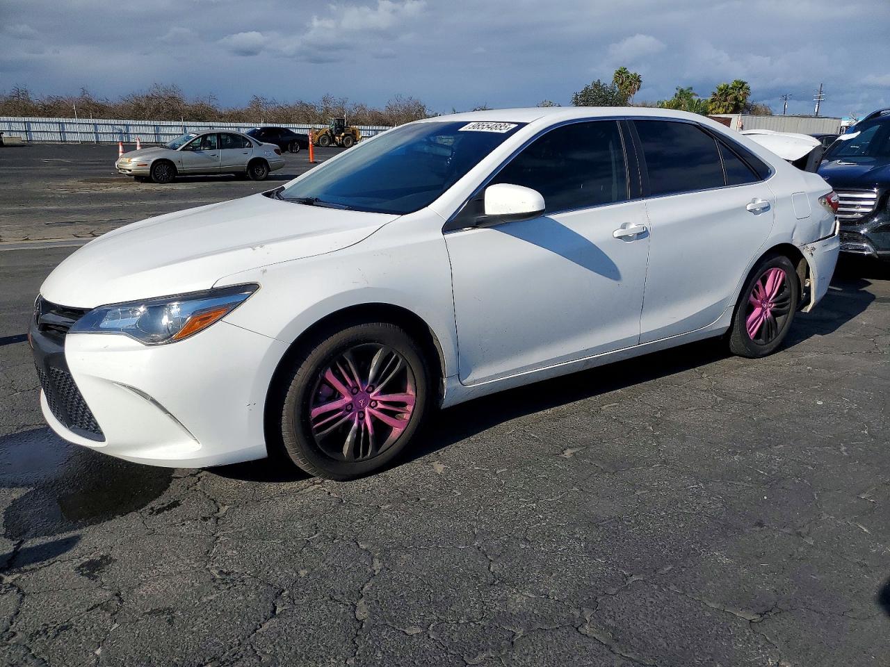 2017 TOYOTA CAMRY