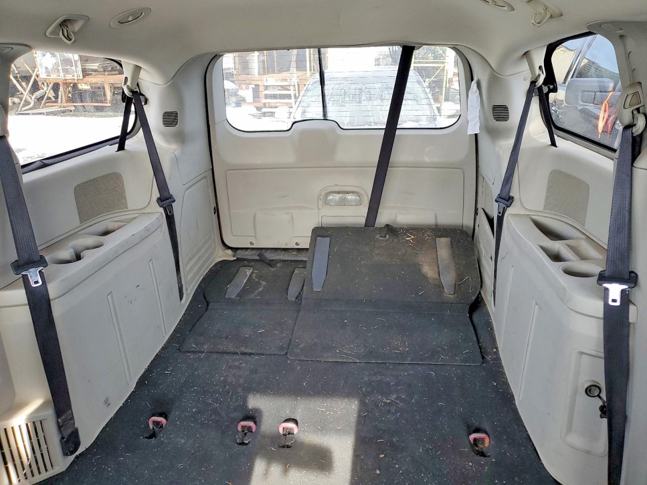 2010 DODGE GRAND CARAVAN SE photo 10