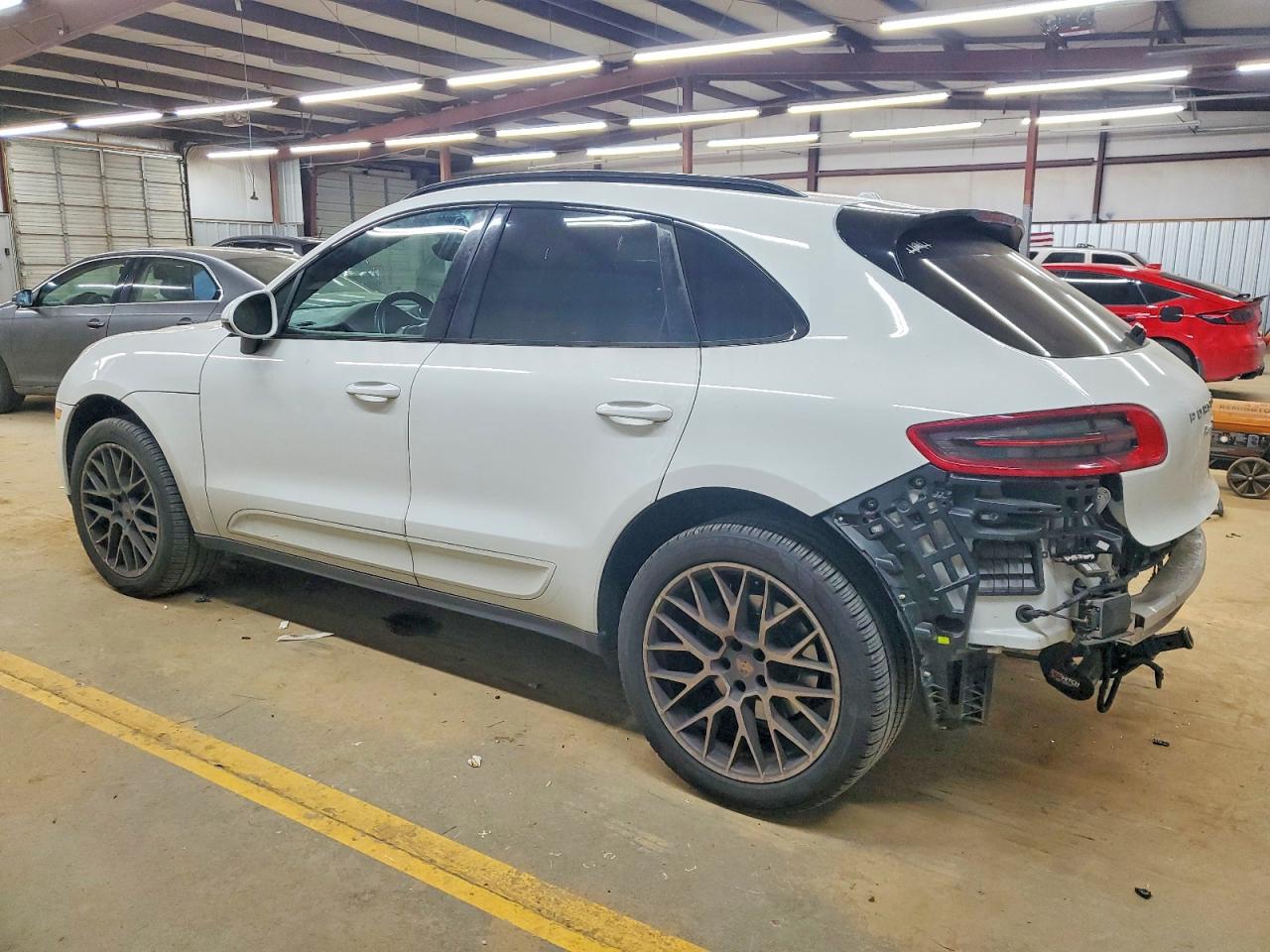 2018 PORSCHE MACAN S photo 2