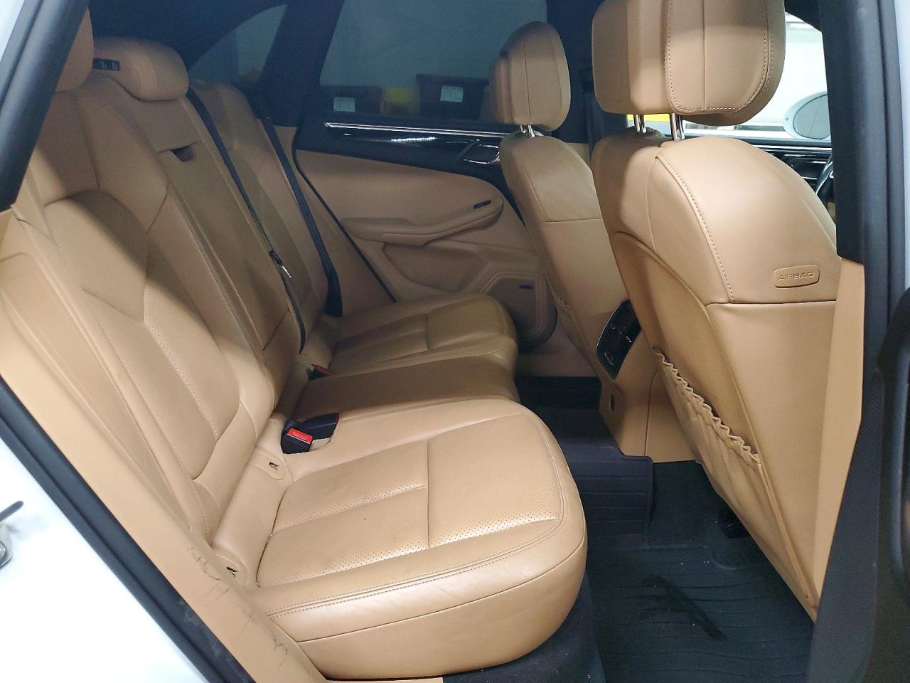 2018 PORSCHE MACAN S photo 11