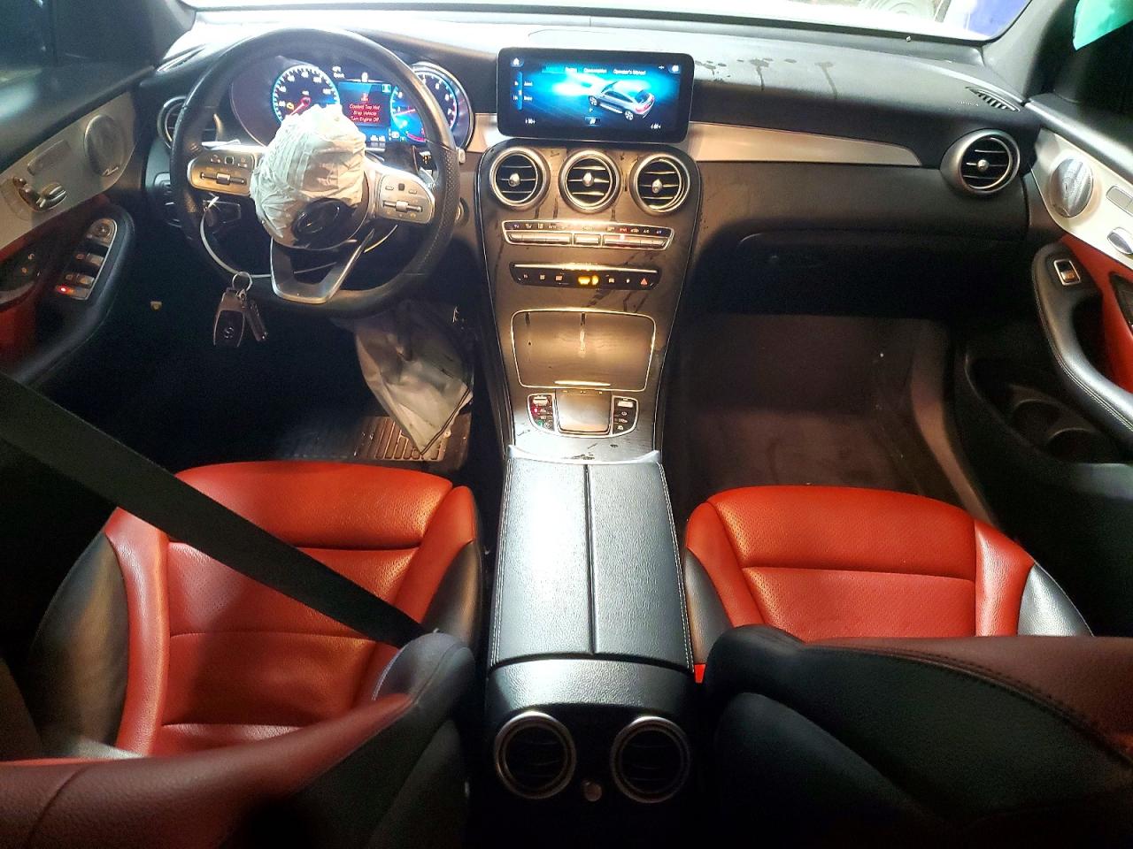 2021 MERCEDES-BENZ GLC COUPE 300 4MATIC photo 8