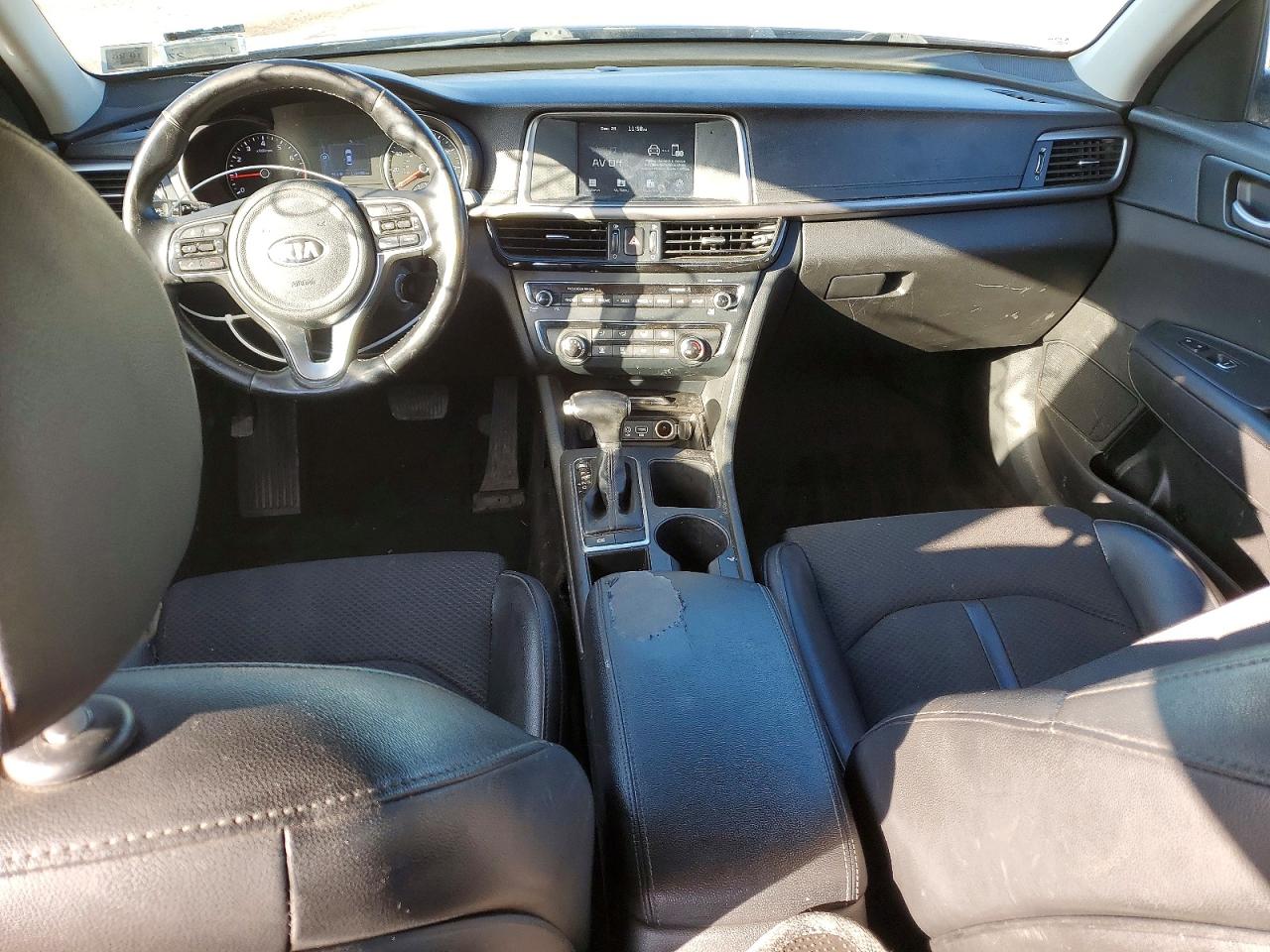 2018 KIA OPTIMA LX photo 8