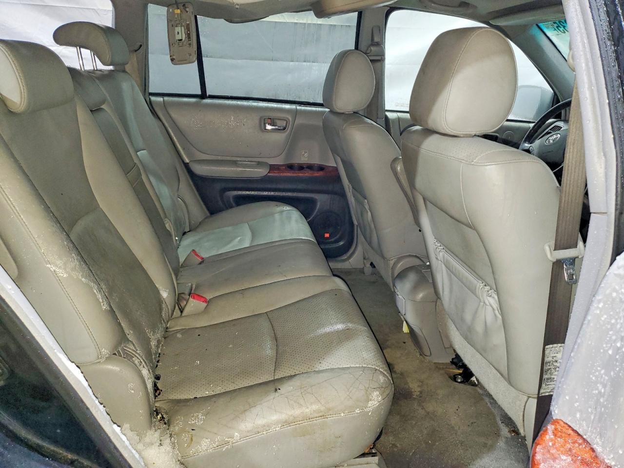2005 TOYOTA HIGHLANDER LIMITED photo 11