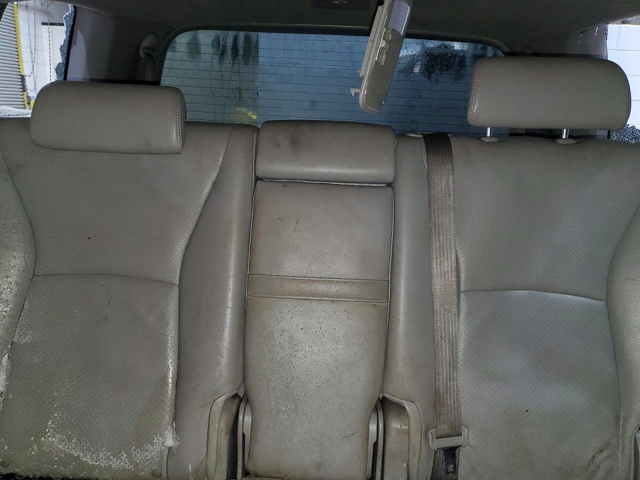 2005 TOYOTA HIGHLANDER LIMITED photo 10