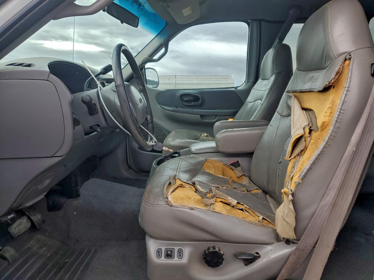 2000 FORD F150 photo 19