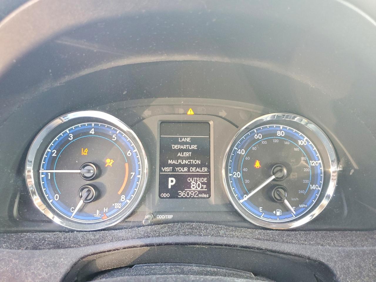 2017 TOYOTA COROLLA L photo 9