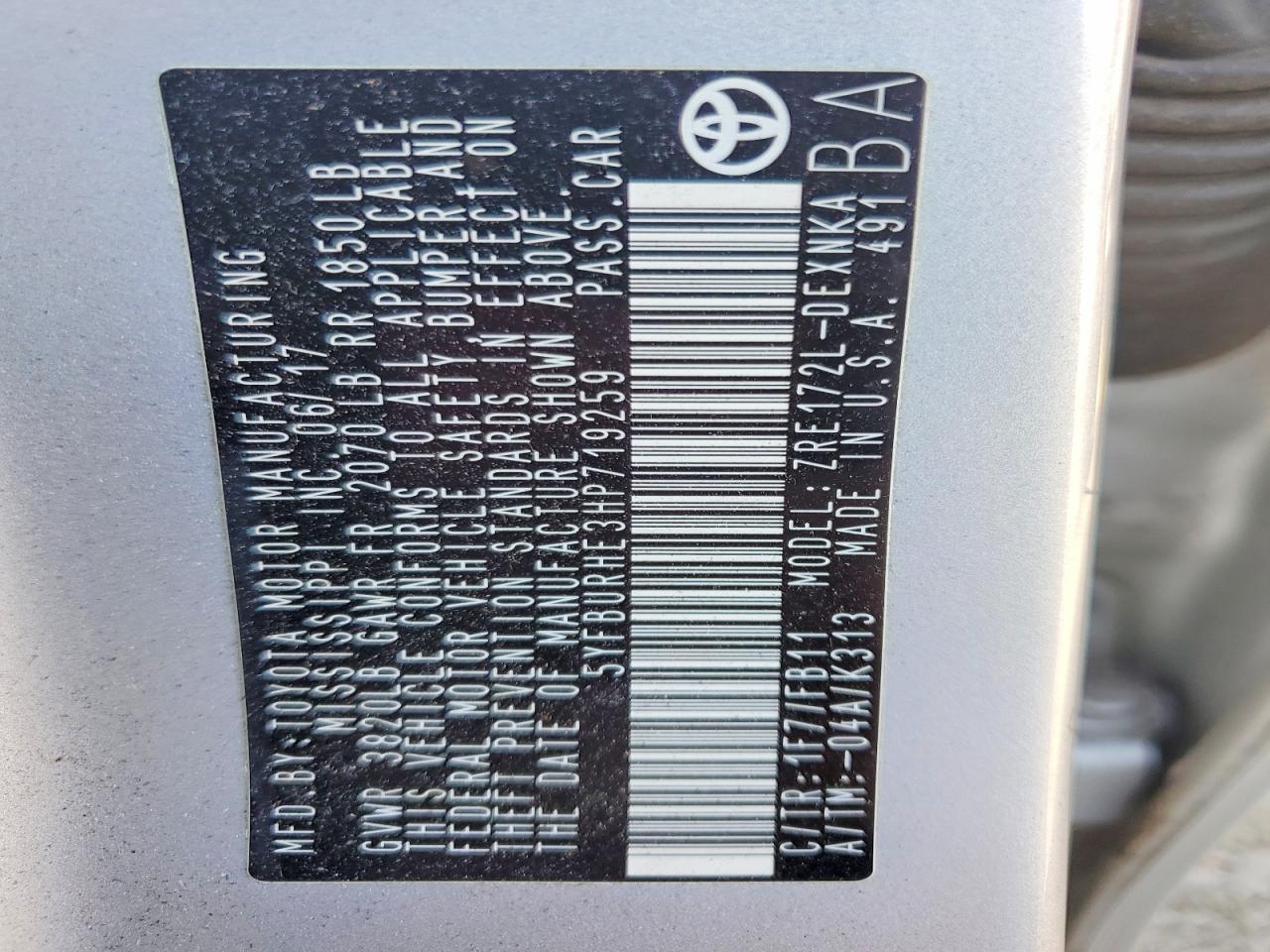 2017 TOYOTA COROLLA L photo 13